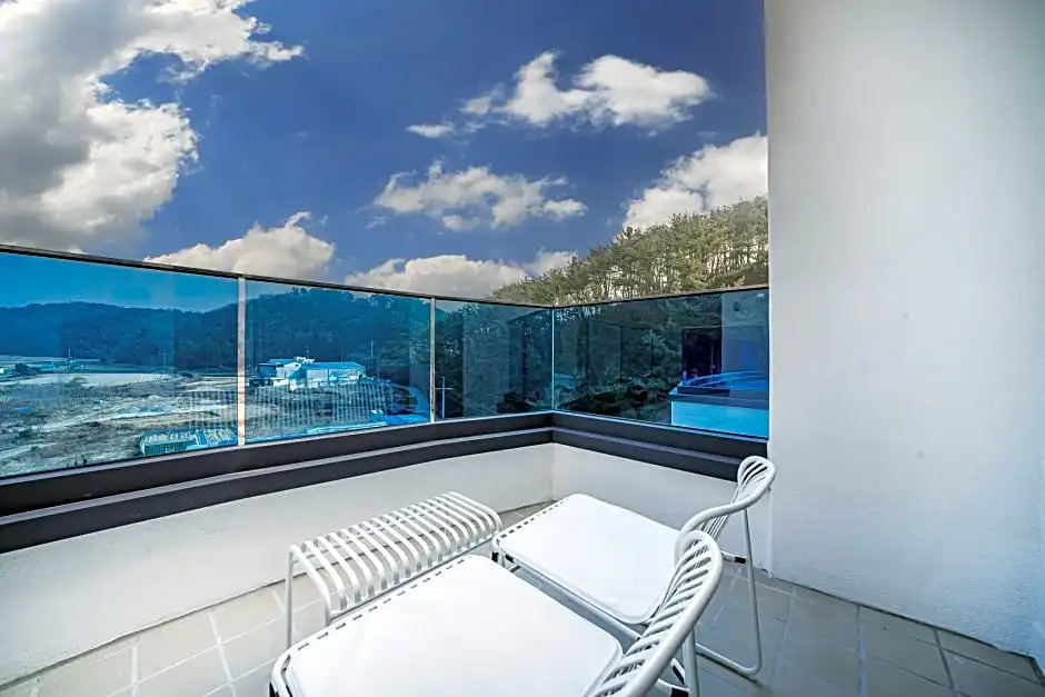 Changwon Masan Ocean View Hotel