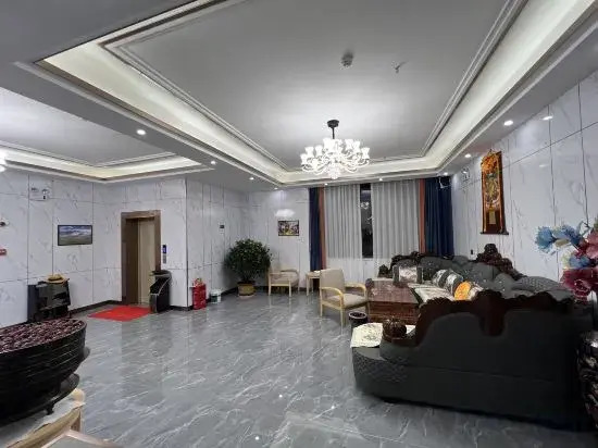 Azum Dkhar Hotel