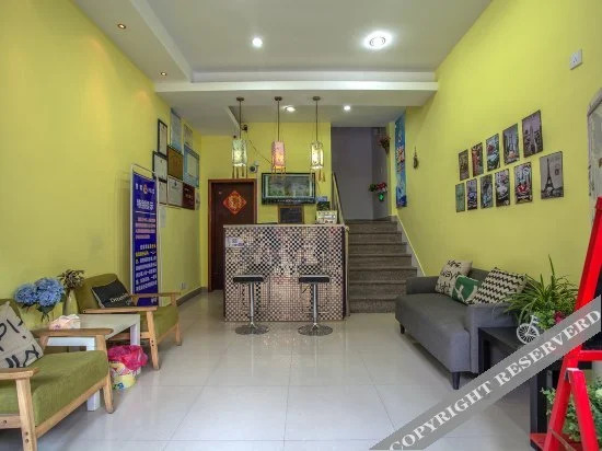 Wuzhen 180 Themed Homestay