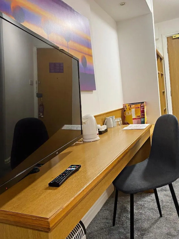 Purple Roomz Preston South