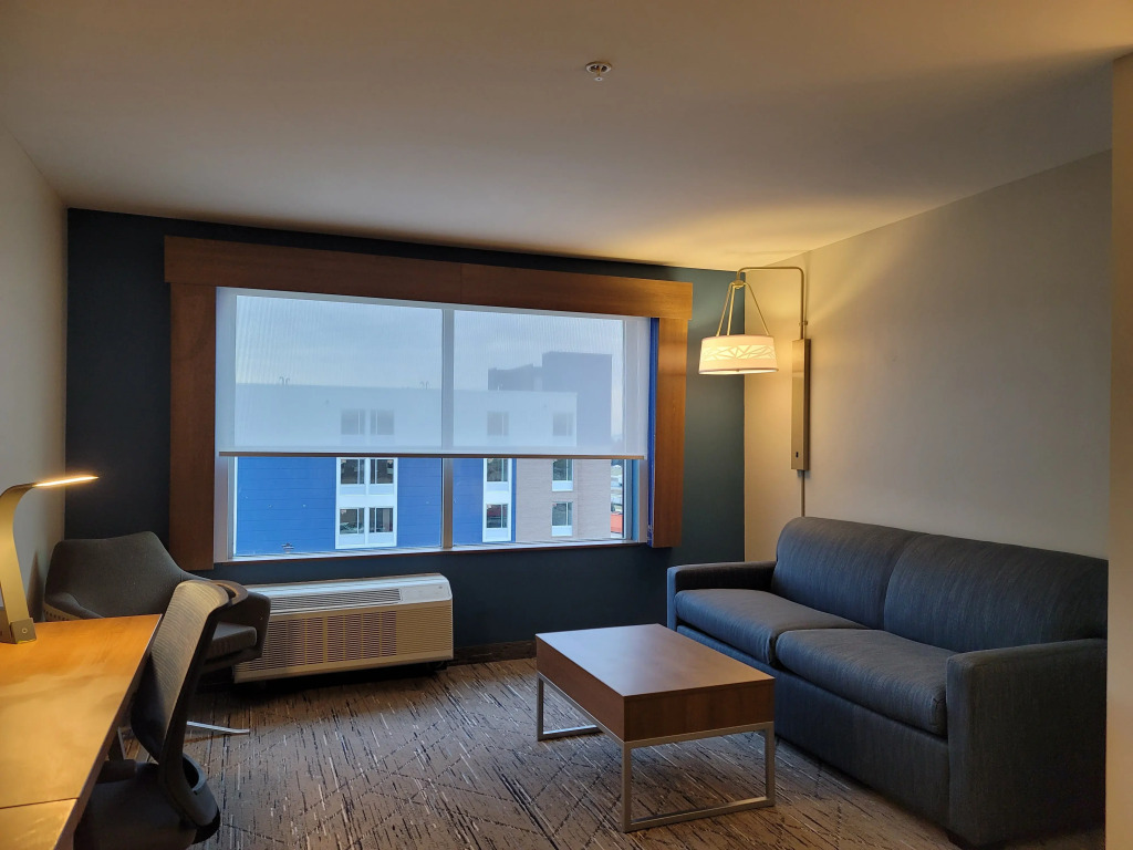 Holiday Inn Express & Suites - Detroit - Dearborn by IHG