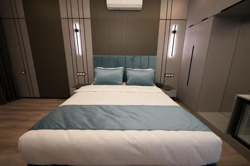 Milena Otel