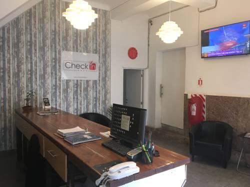 Check In Hotel