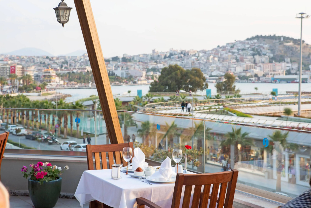 Paloma Marina Suites - Adult Only