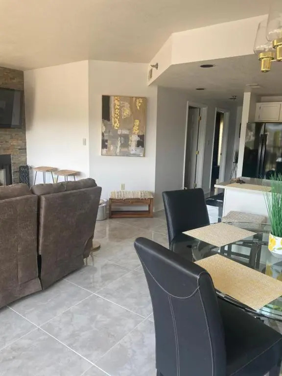 River Place Condos 711 3BD