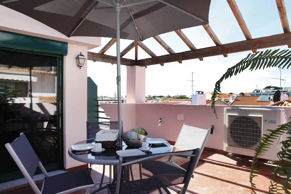 Wondrous Terrace Apartment in Cascais Center
