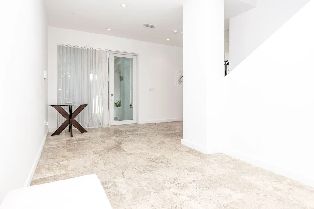 2228 Park 1