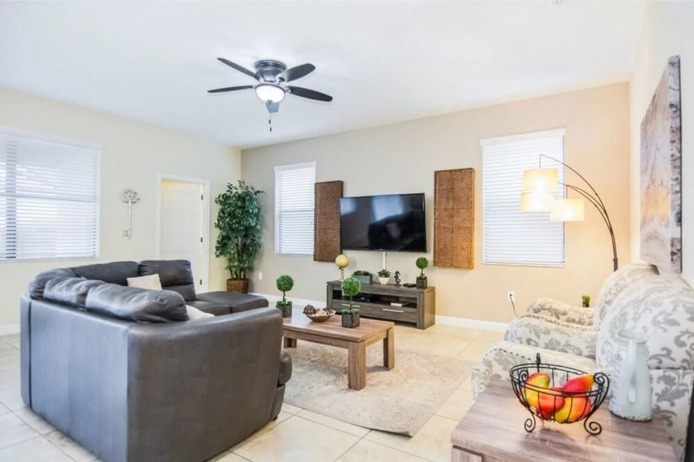 Amazing Vacation CG1457 - 6 Br Home