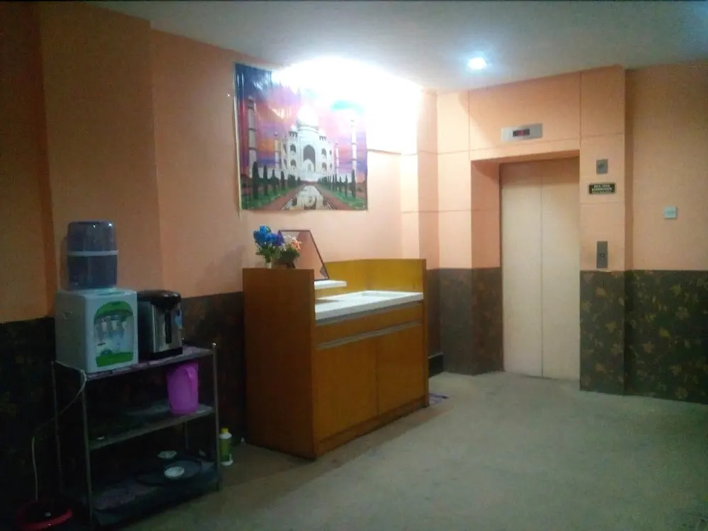 Lisora Hotel