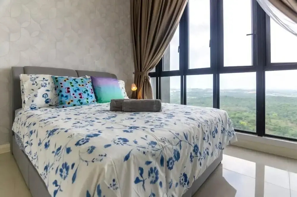 Legoland, Gleneagle Hospital Near Ecobotanic with Panoramic Skylight View 7Pax Kids Friendly for Families