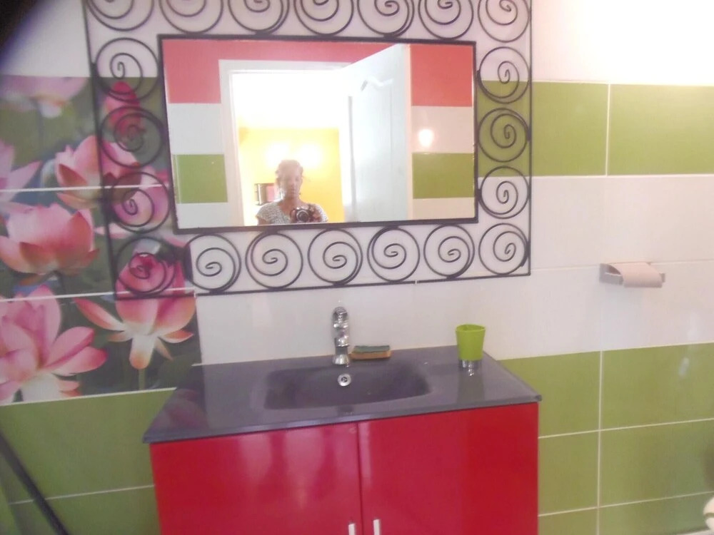 Studio in Le Moule, with Enclosed Garden And Wifi
