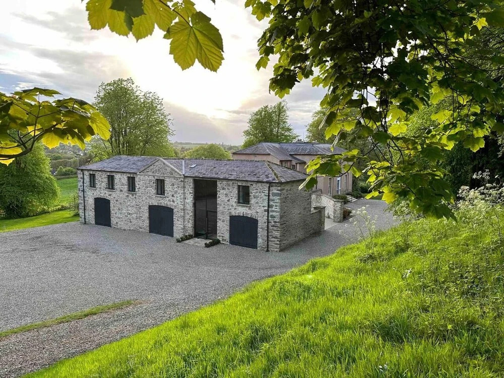 3 Bed Barn - Pets - Smoking - Garden - Parking