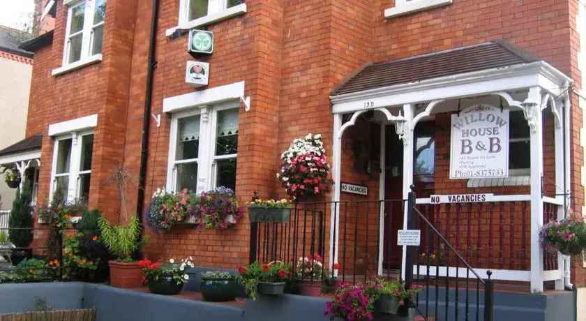 Willow House Bed & Breakfast