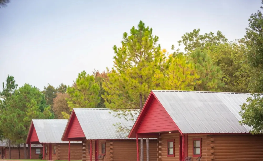 Deer Creek Cabins and Lodge