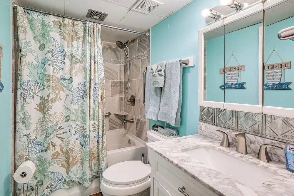 Oceanfront Garden City Beach Condo For Families!