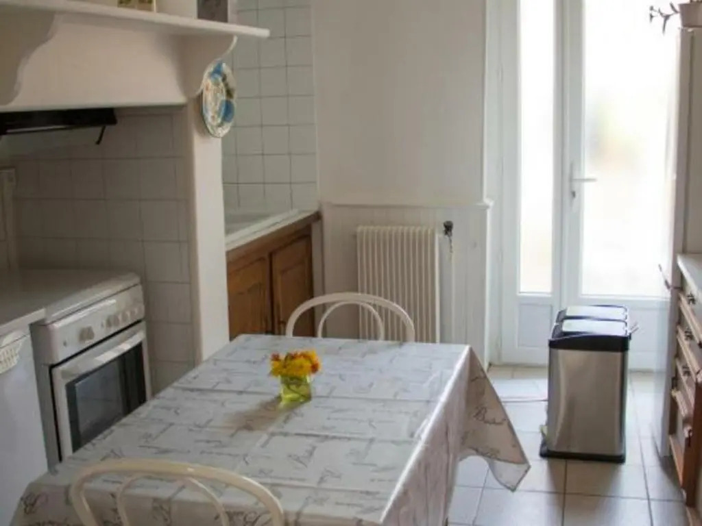 Gîte Villefranche-du-Périgord, 4 pièces, 6 personnes - FR-1-616-65