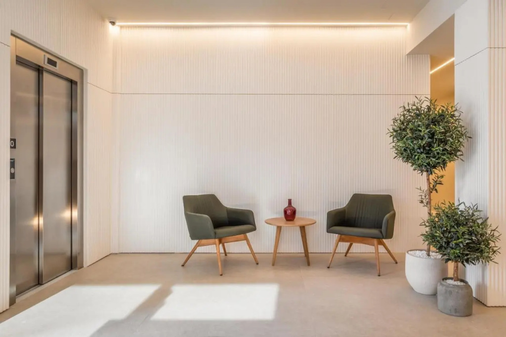 Aerohotel Barcelona Airport 24h