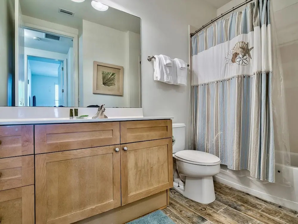 Immaculate Gulf-front Penthouse W/ Beach Access 3 Bedroom Condo
