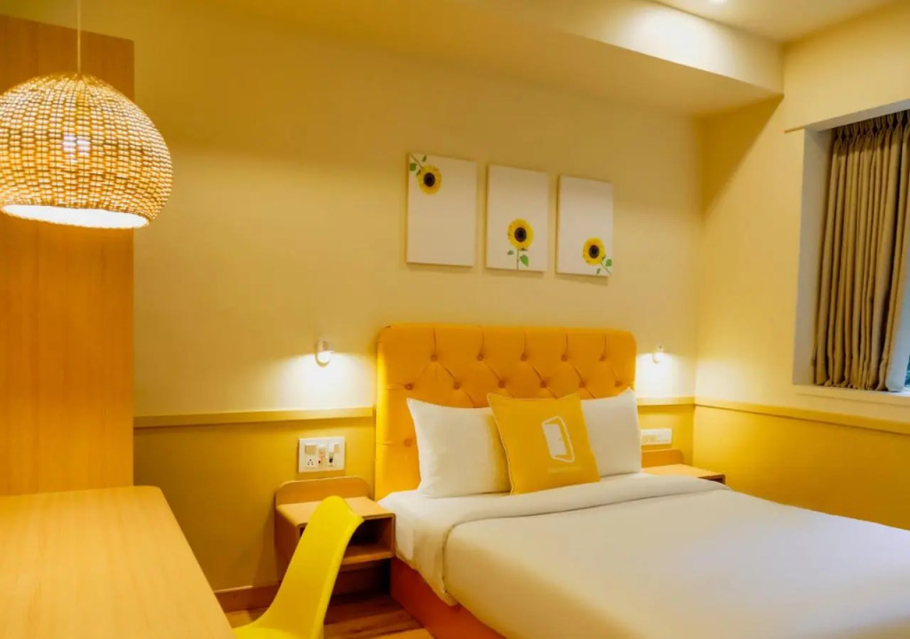 Bloom Hotel - Worli