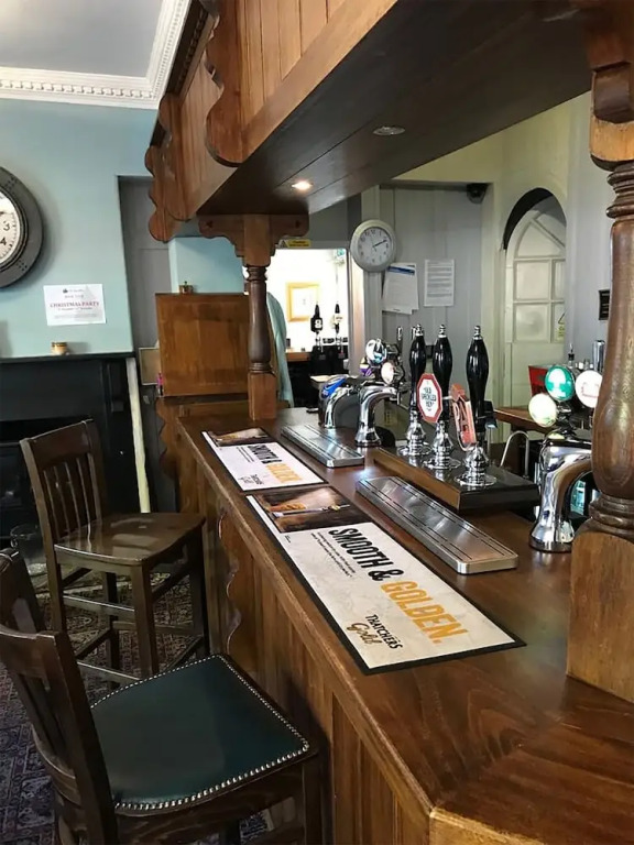 The Ship Albion