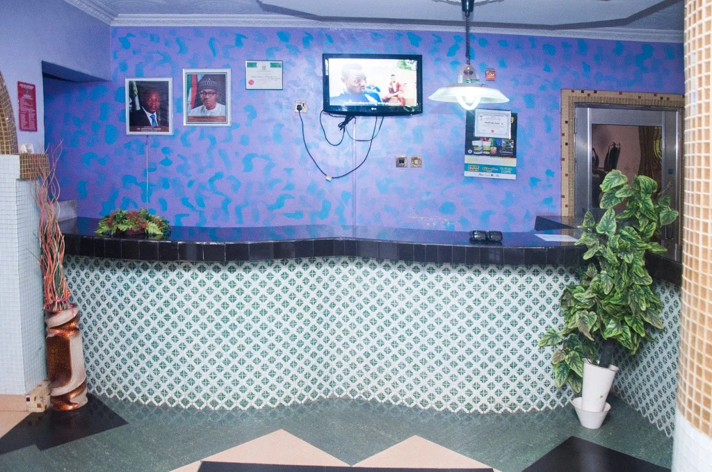 Abanet Hotel