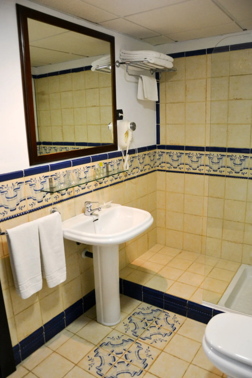 I AM La Posada Hotel and Apartment