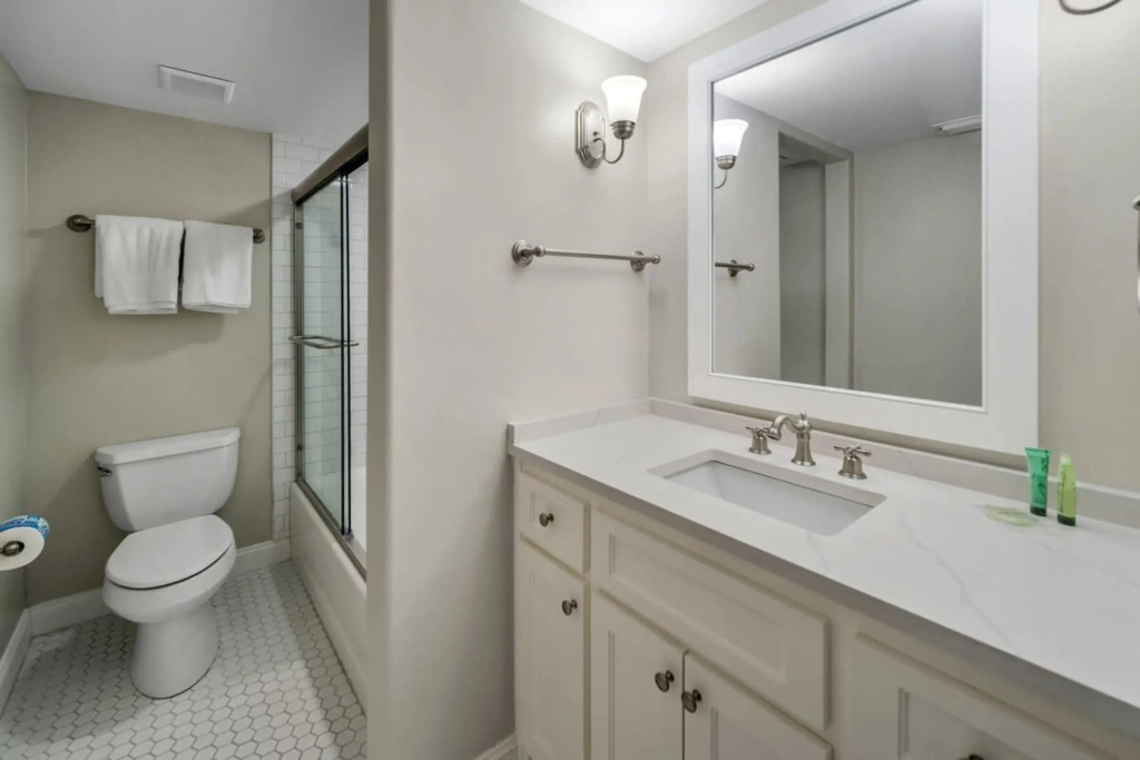 Gorgeous 1st Floor Condo at The Cay w/ Shared Pool