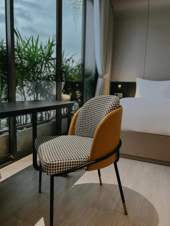 Tropical, Center District 1, HCMC