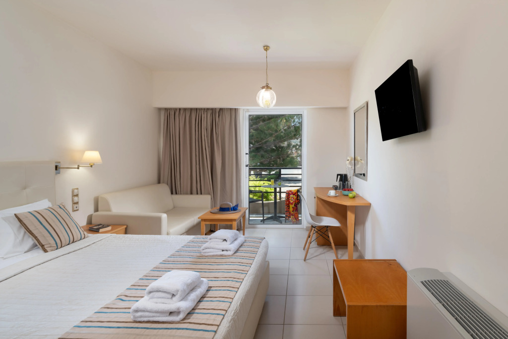 Themis Beach Hotel