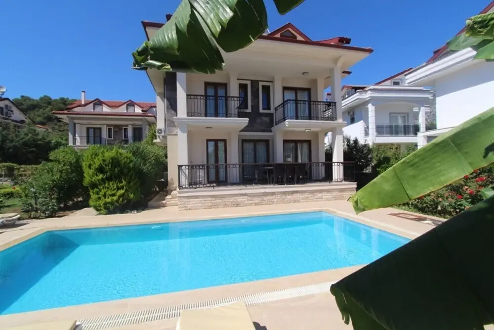 Opal Villa 3 by Villa Buketi