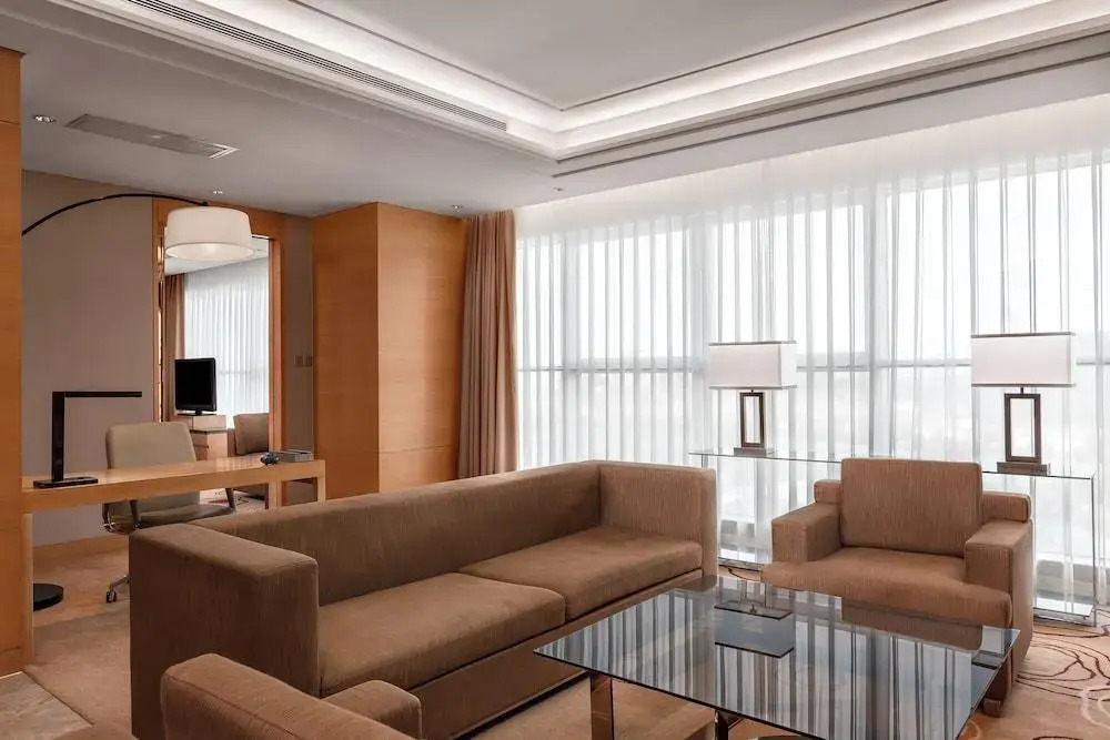 Crowne Plaza Shanghai Anting-20 Minutes drive to National Exhibition and Convention Center & 15 Minutes drive to F1