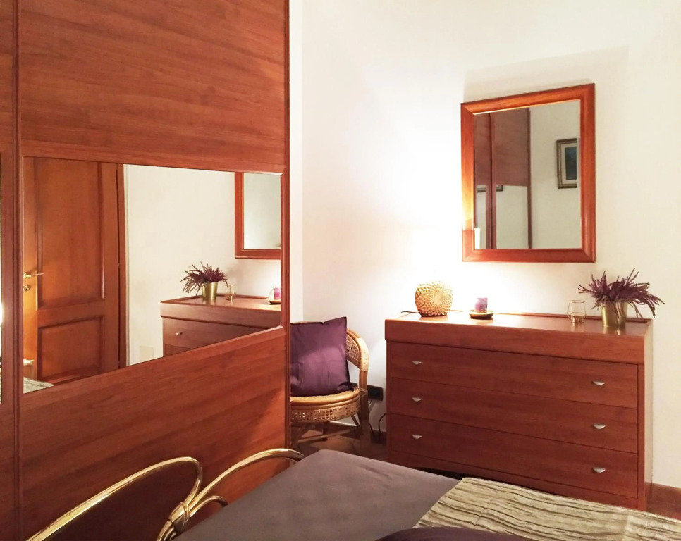 CASA VACANZE MONEGLIA 2 CAMERE con TERRAZZA nel VERDE