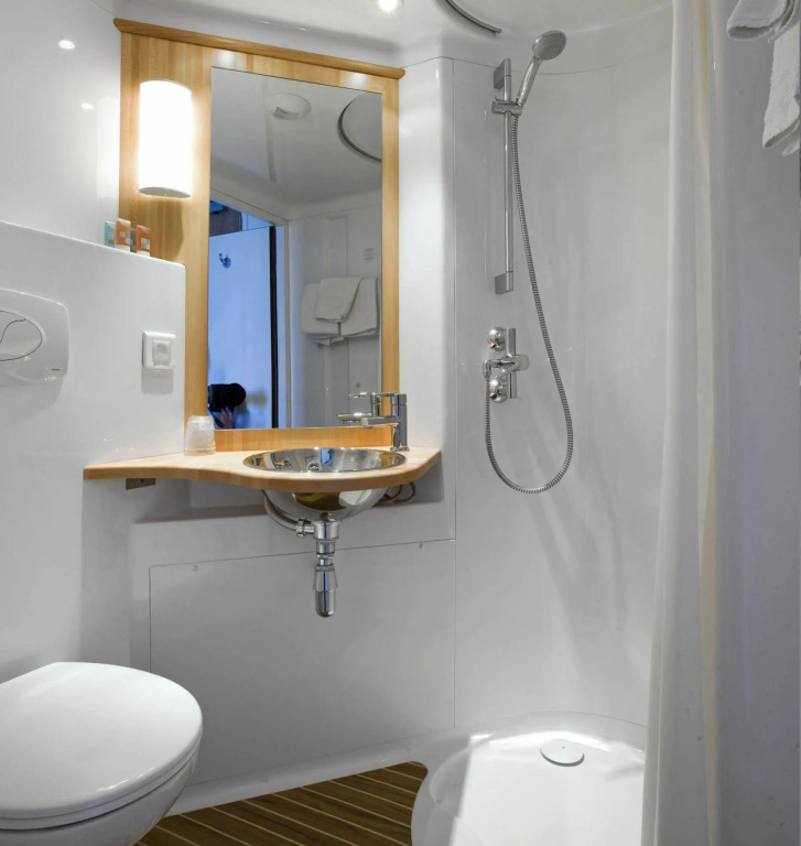 Bud Gett Hostels