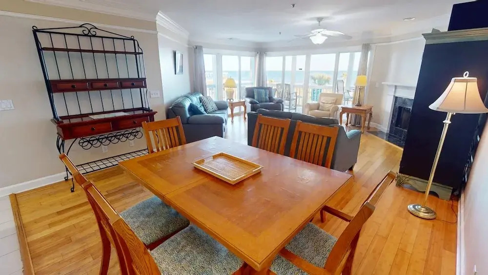 Pelican Point Condos by Tybee Vacation Rentals