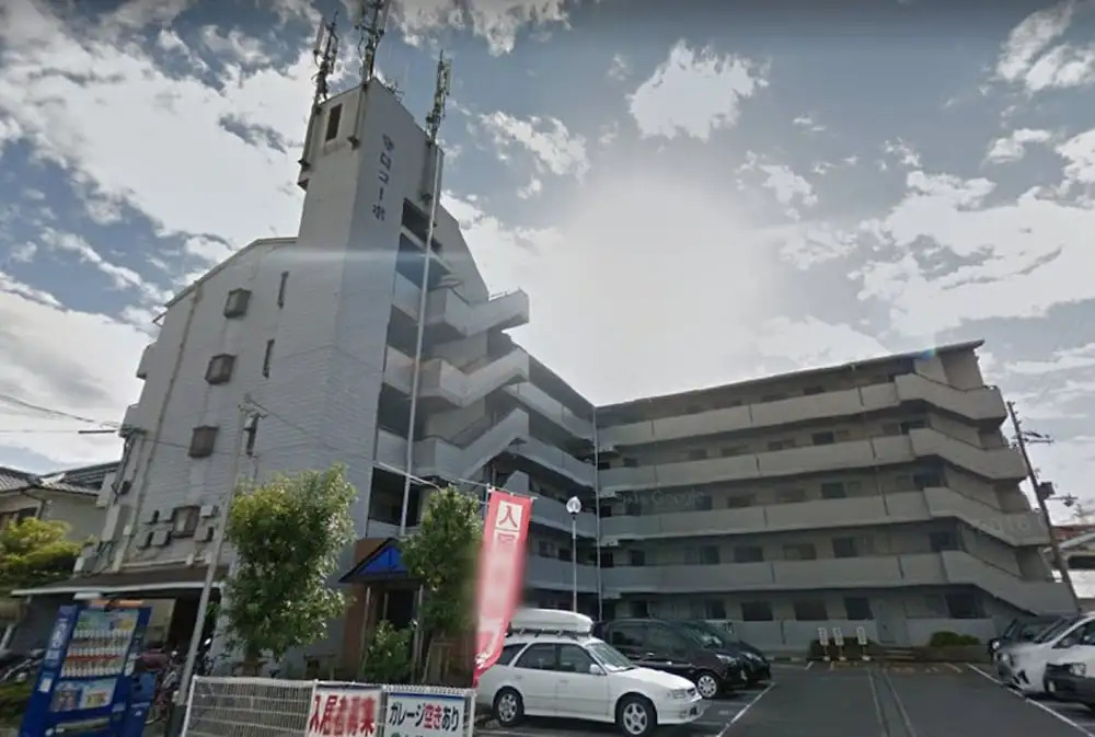 Moriguchi Apartment