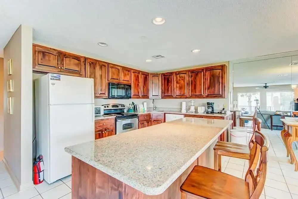 PALMS OF DUNE ALLEN 108 3 Bedroom Holiday Home by Five Star Properties