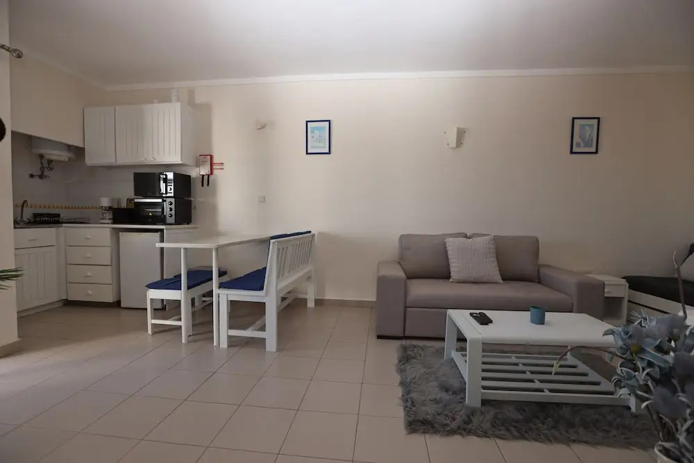 Modern Apartment Close Near Beach in Portimao, PT