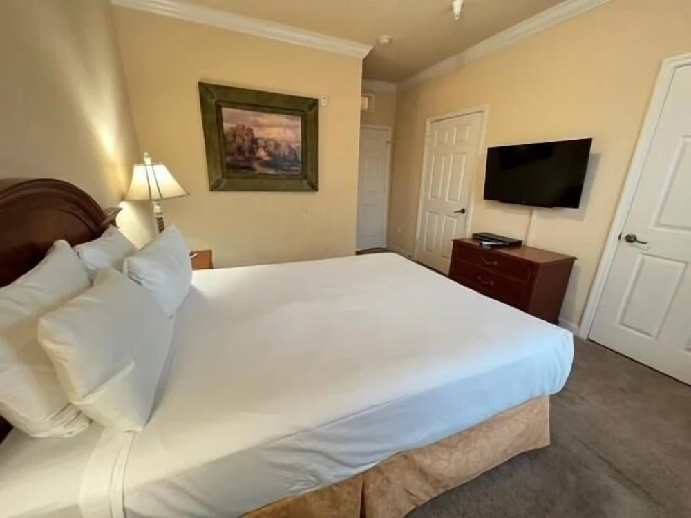 1361tt Unit 7308-tuscana Resort 3 Bedroom Condo by RedAwning