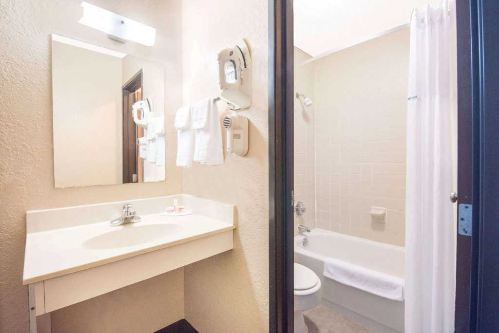 Days Inn by Wyndham Sioux Falls Airport