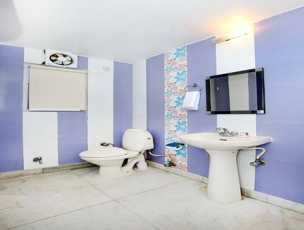 OYO 10410 Home Mountain View Panthaghati