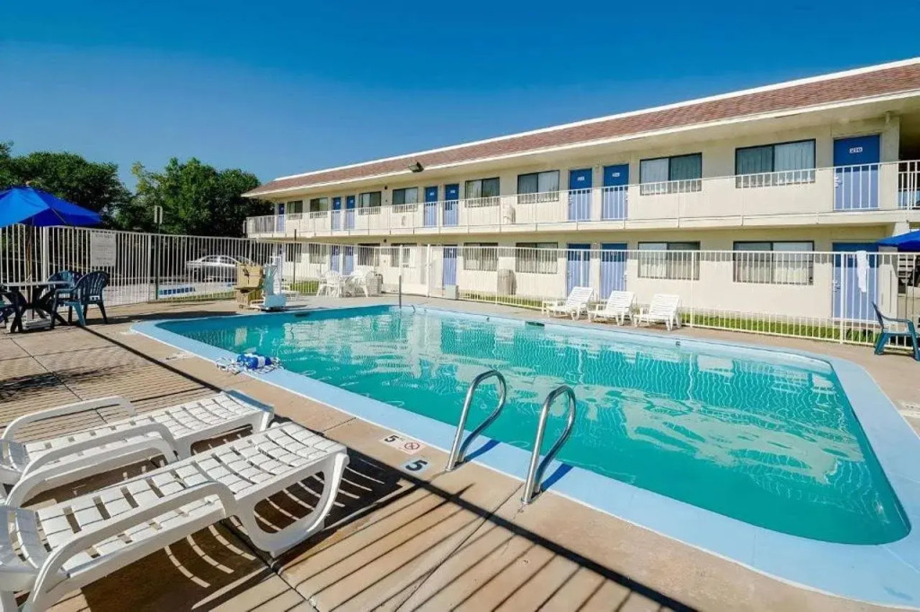 Park Inn by Radisson, Thornton