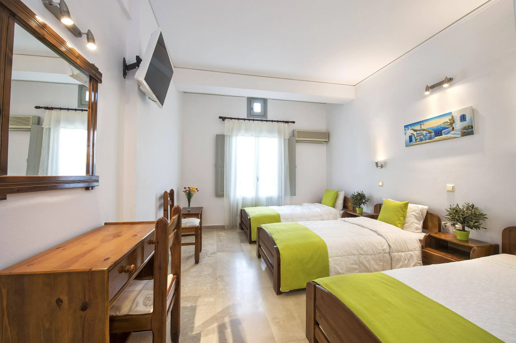 Makarios Hotel