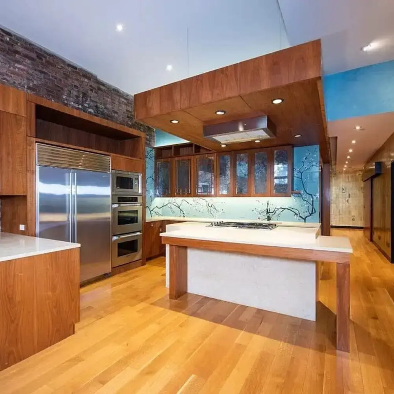 Rialto PH by Rove Travel Penthouse Loft w Roof