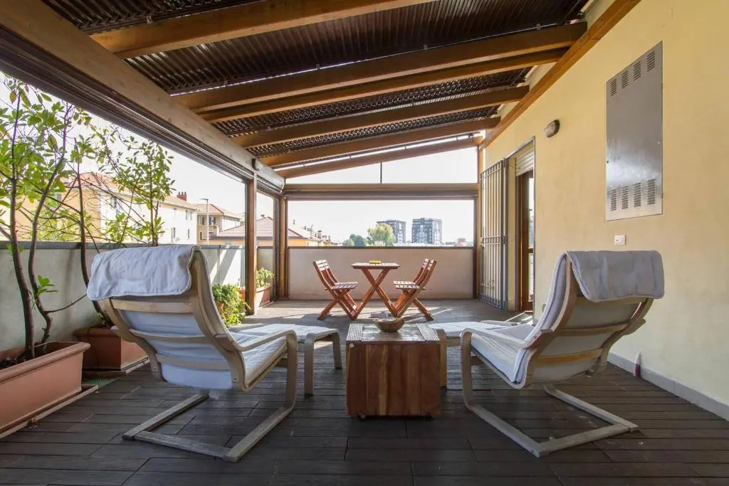 Bright House with 2 Bedrooms & a Unique Terrace