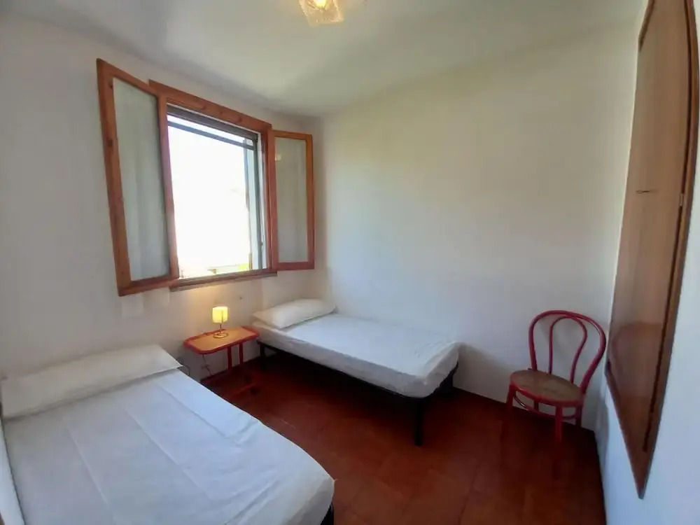 Apartment With Private Garden