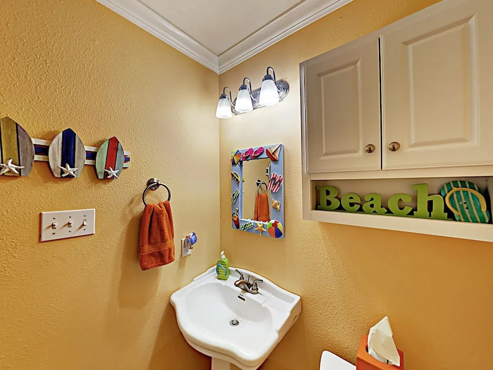 Belize - 3 Br Home