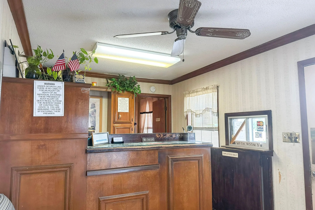 Louisville Inn by OYO Louisville GA US 1