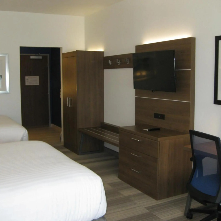 Holiday Inn Express & Suites Houston NW - Cypress Grand Pky by IHG