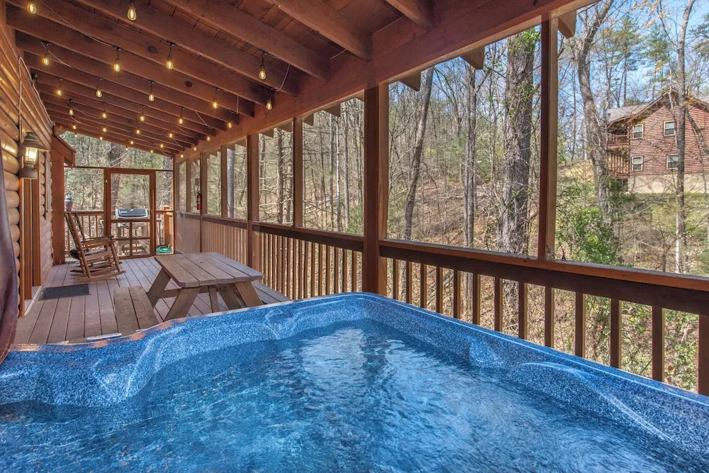 Country Bear Cove - Hot Tub, Games & Deck w/ View