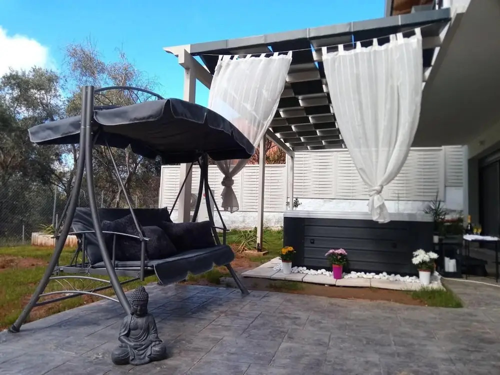 6 Bed Villa - Sleeps 15 - Pets - Pool - Jacuzzi